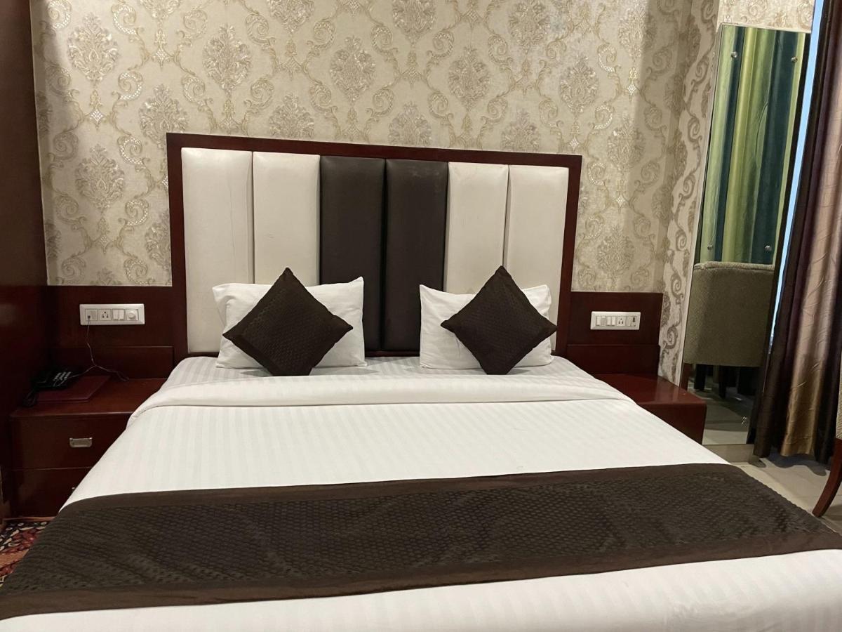 Sumedha G Village Resort And Spa Raiwala Extérieur photo