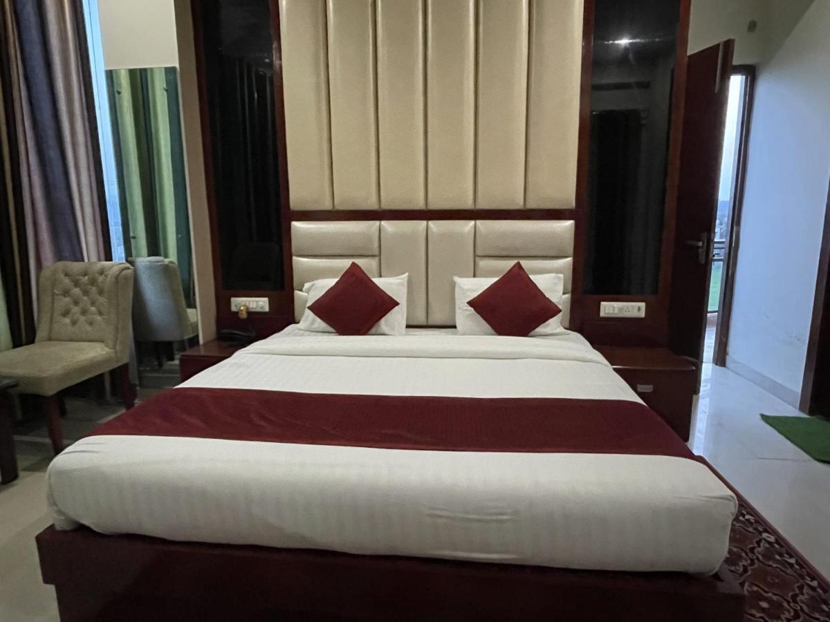 Sumedha G Village Resort And Spa Raiwala Extérieur photo